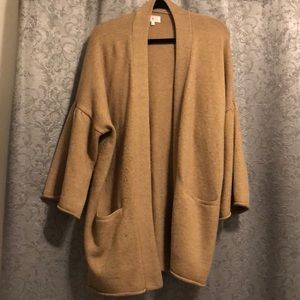 LAST CHANCE - Bell sleeve cardigan